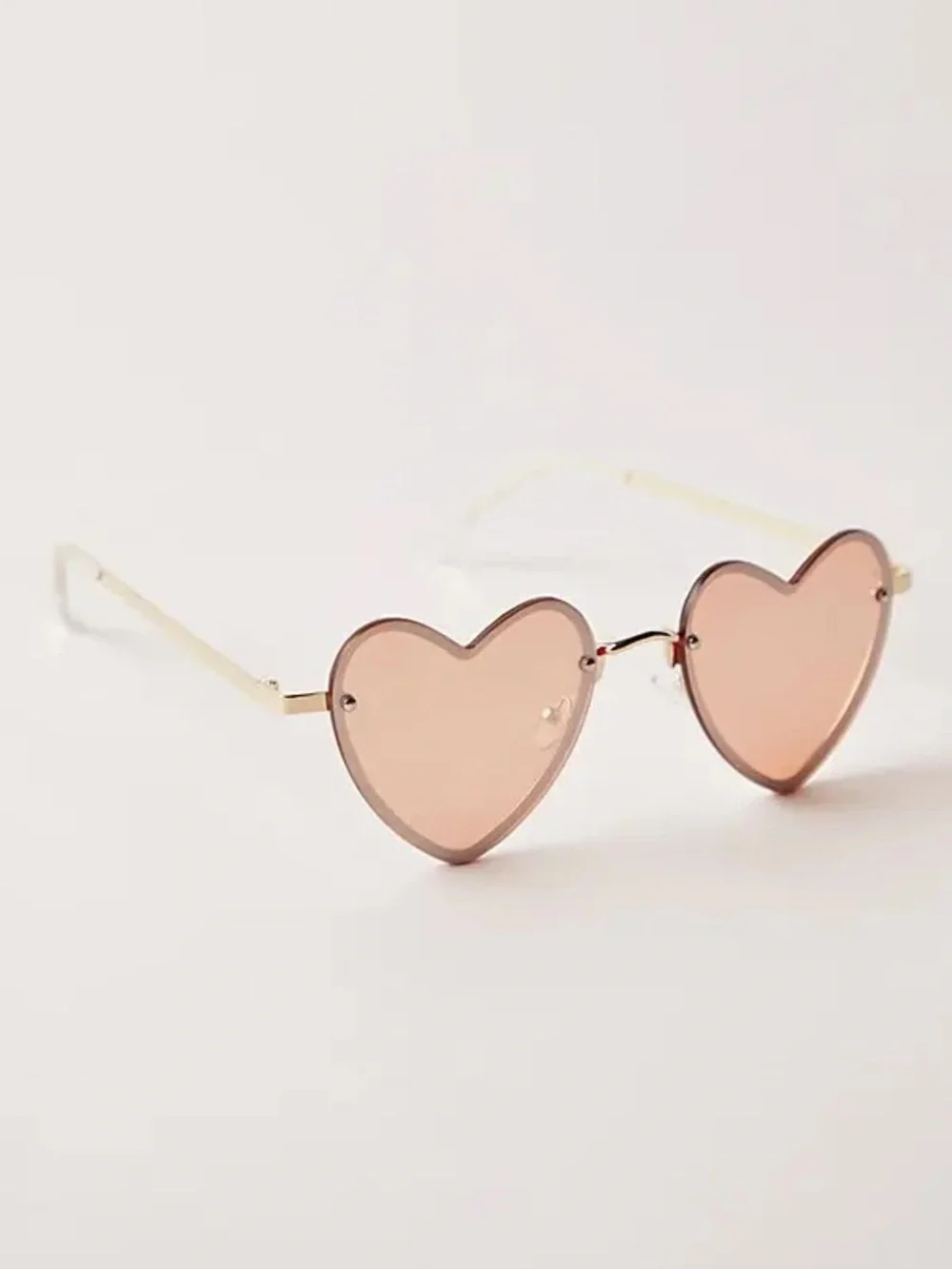 Free People stylish heart